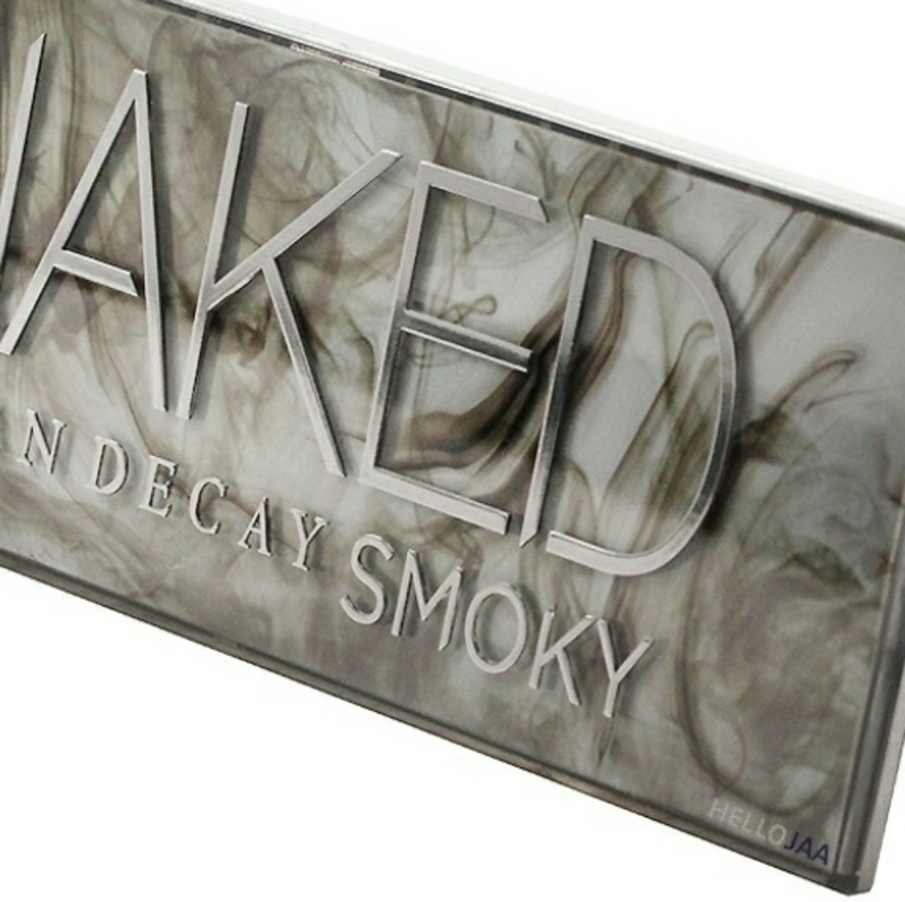 Urban Decay Naked Smoky Palette